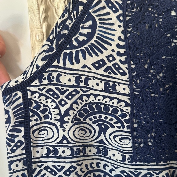SOLITAIRE | Paisley Boho Navy and White Sleeveless Top - Picture 5 of 14